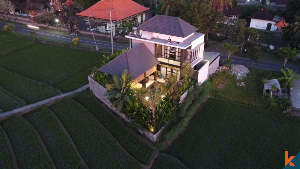 Beautiful & Cozy 3 Bedrooms Villa in Canggu for Sale