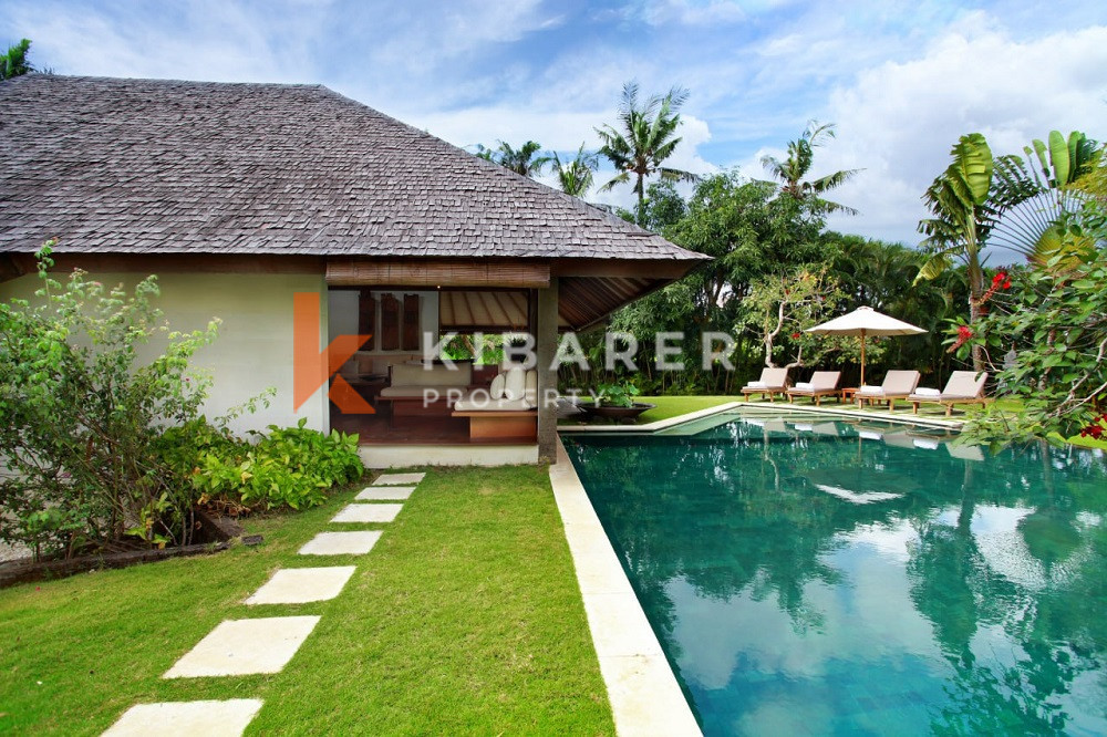 Luxurious Five Bedrooms Freehold Villa for Sale in Canggu