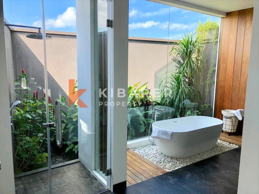 Gorgeous Three Bedroom + Mezzanine Villa with rice field view in Cemagi ( minimum 3 months rental )