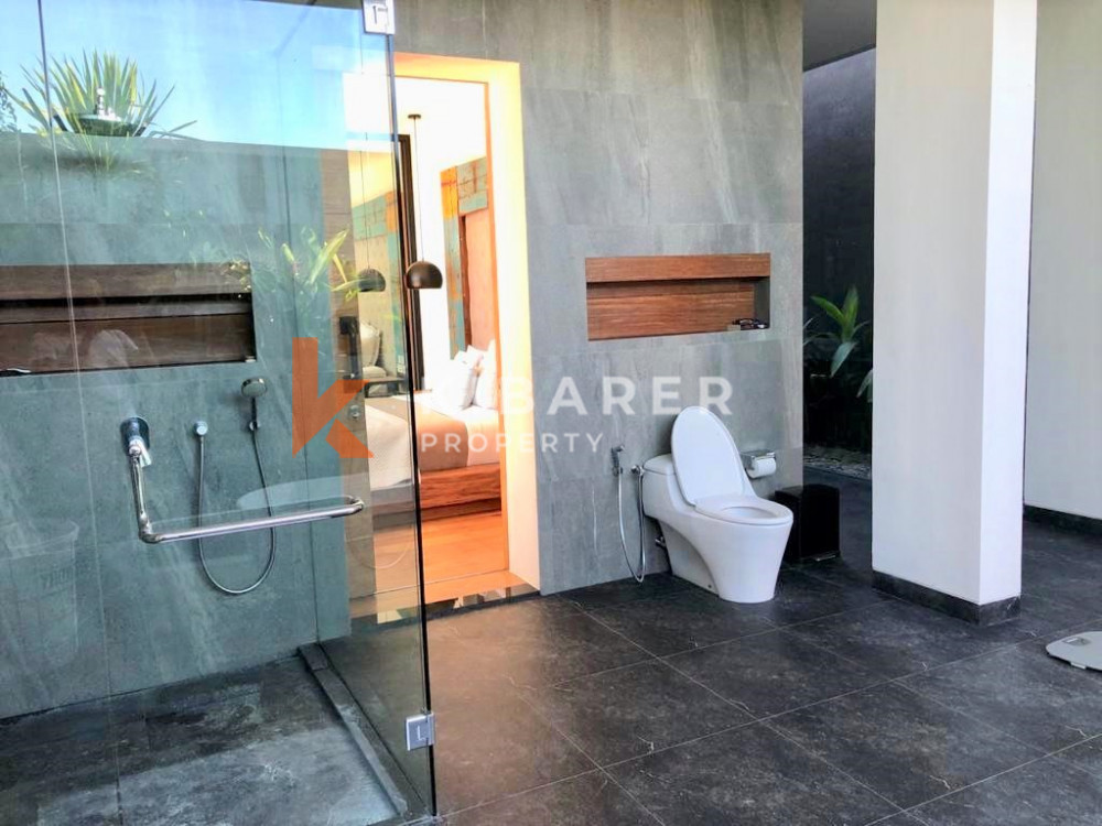 Gorgeous Three Bedroom + Mezzanine Villa with rice field view in Cemagi ( minimum 3 months rental )