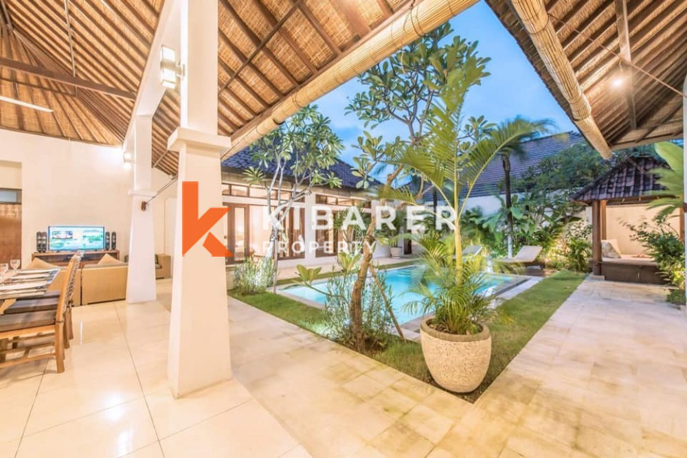 Amazing Three Bedroom Open Living Villa Terletak Di Lokasi Utama Seminyak