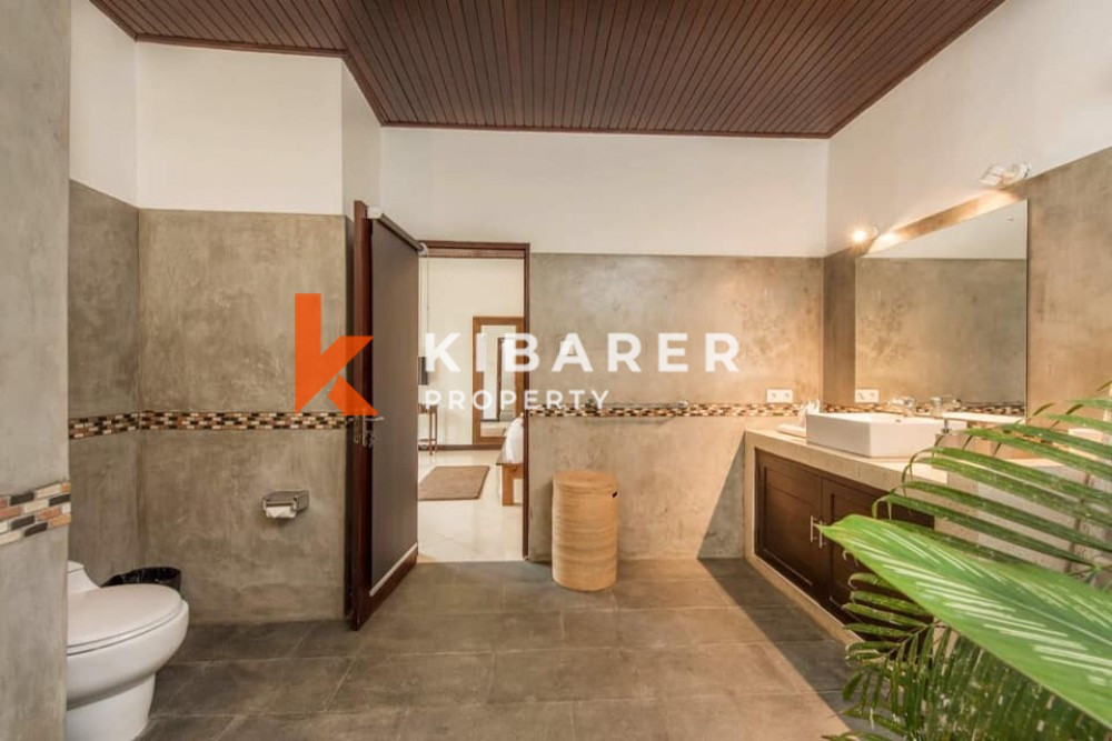 Amazing Three Bedroom Open Living Villa Terletak Di Lokasi Utama Seminyak