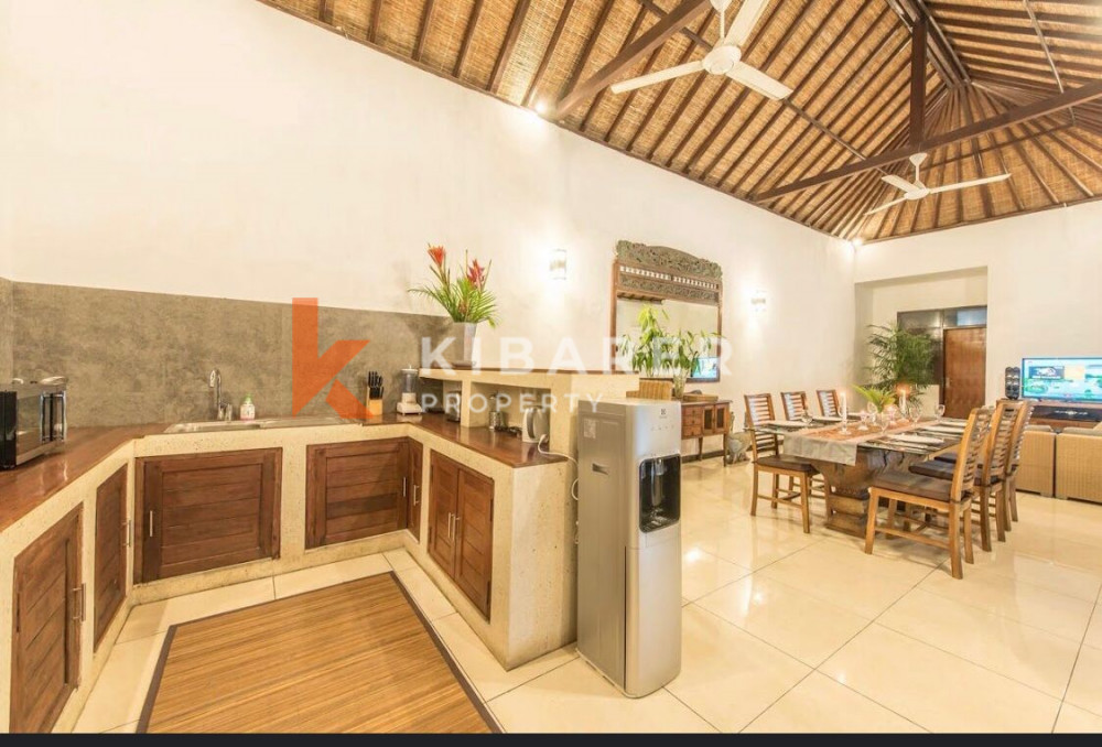 Amazing Three Bedroom Open Living Villa Terletak Di Lokasi Utama Seminyak