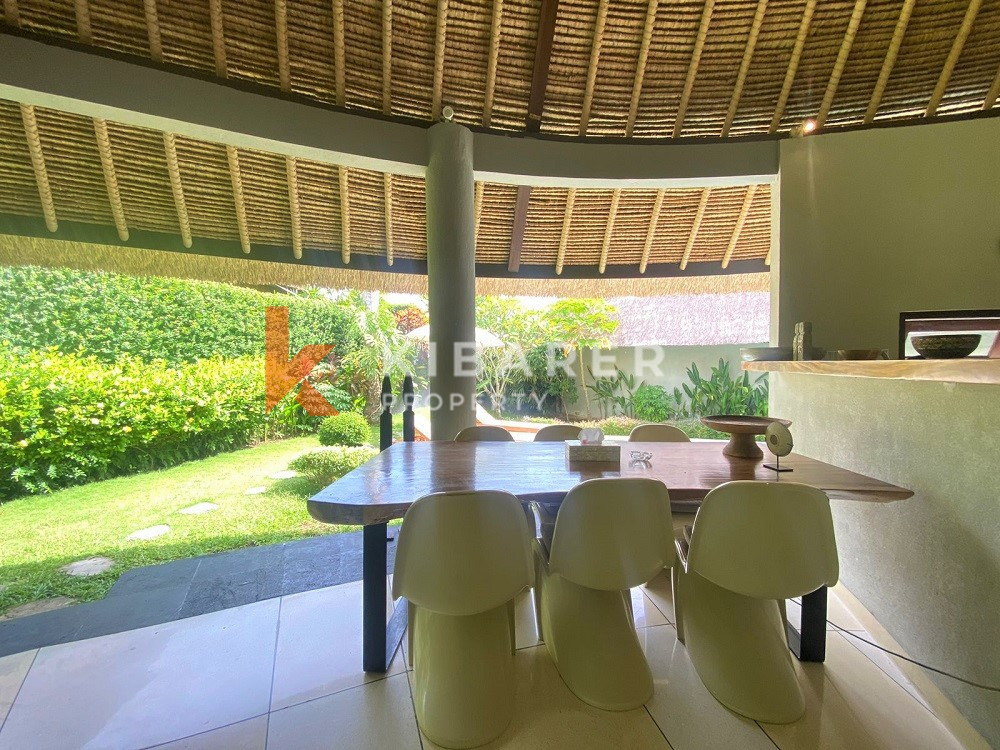 Tropical Style Four Bedroom Villa In Umalas