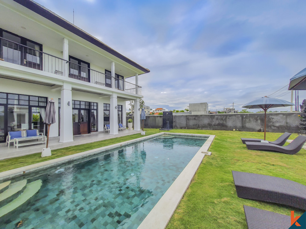 Magnificent Four Bedrooms Villa for Lease in Berawa