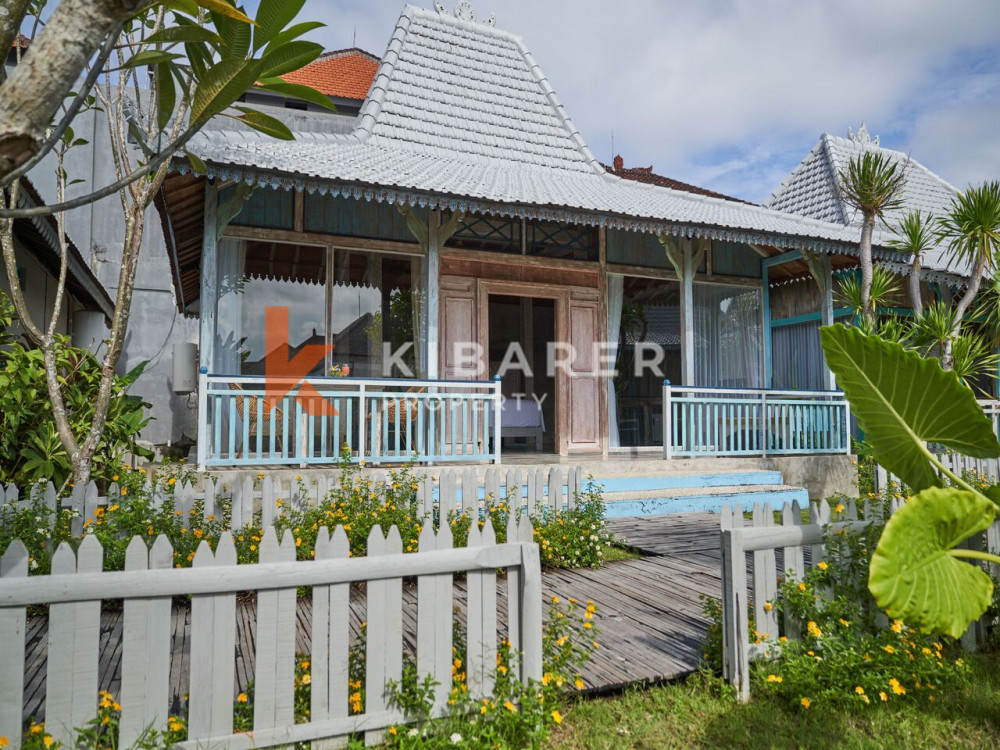 Stylish One Bedroom Complex Villa Shared Pool Located in Batu Belig