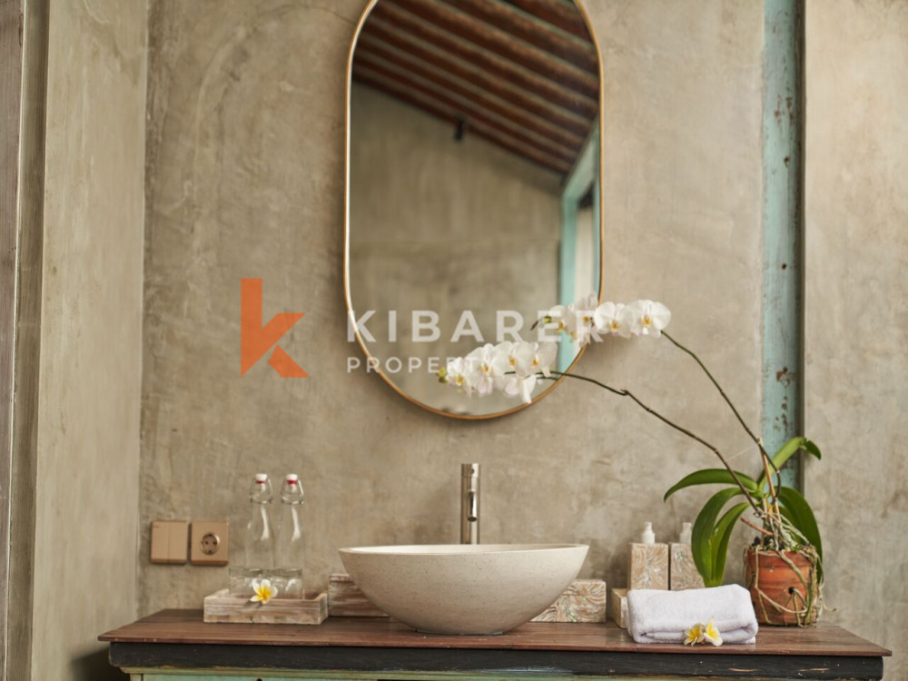 Stylish One Bedroom Complex Villa Shared Pool Located in Batu Belig