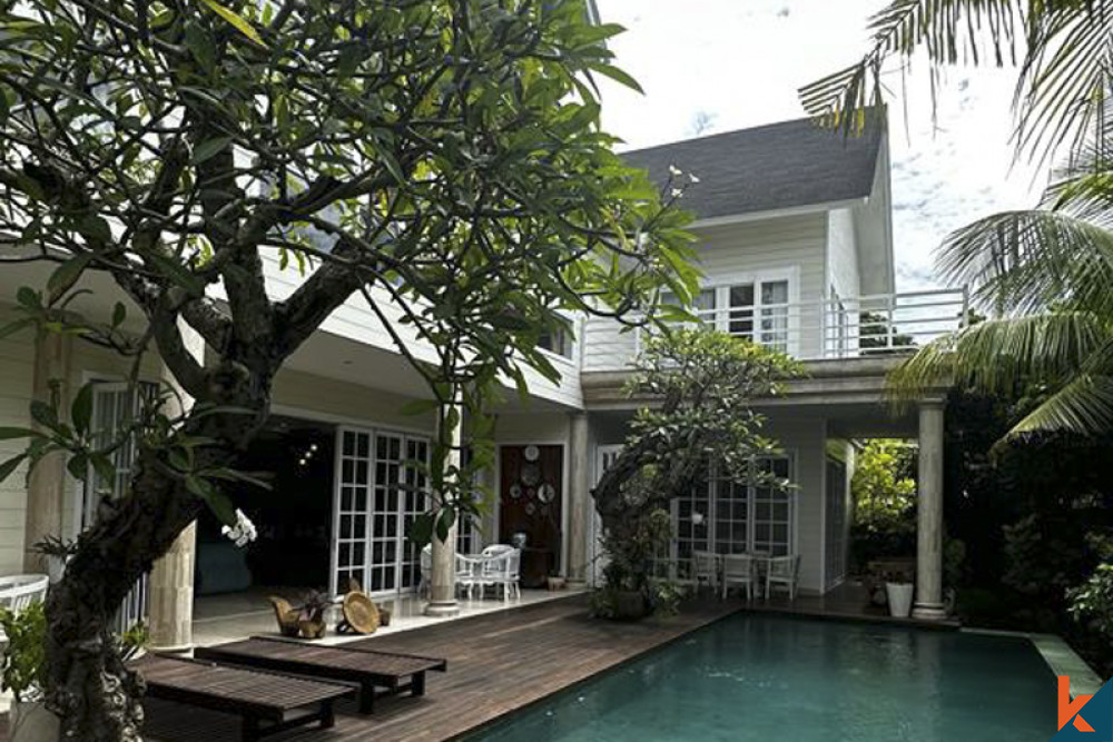 Colonial Style Freehold Villa for Sale in Tegal Cupek