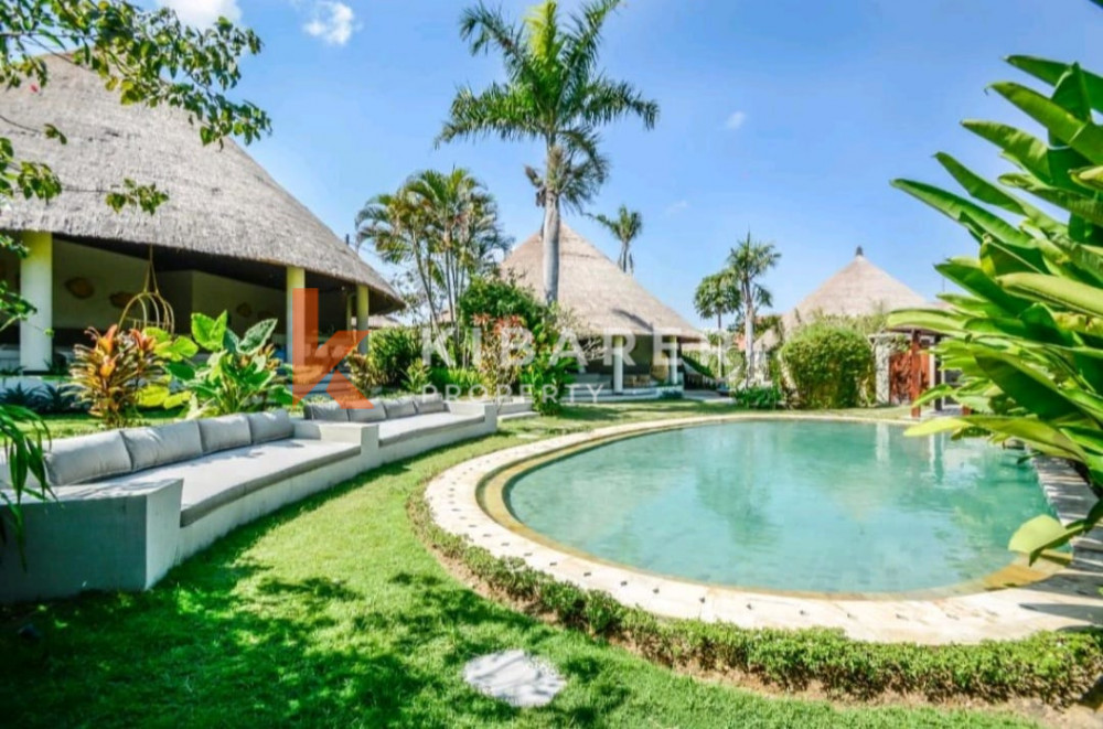 Beautiful Three Bedroom Villa shared pool in quiet location Umalas