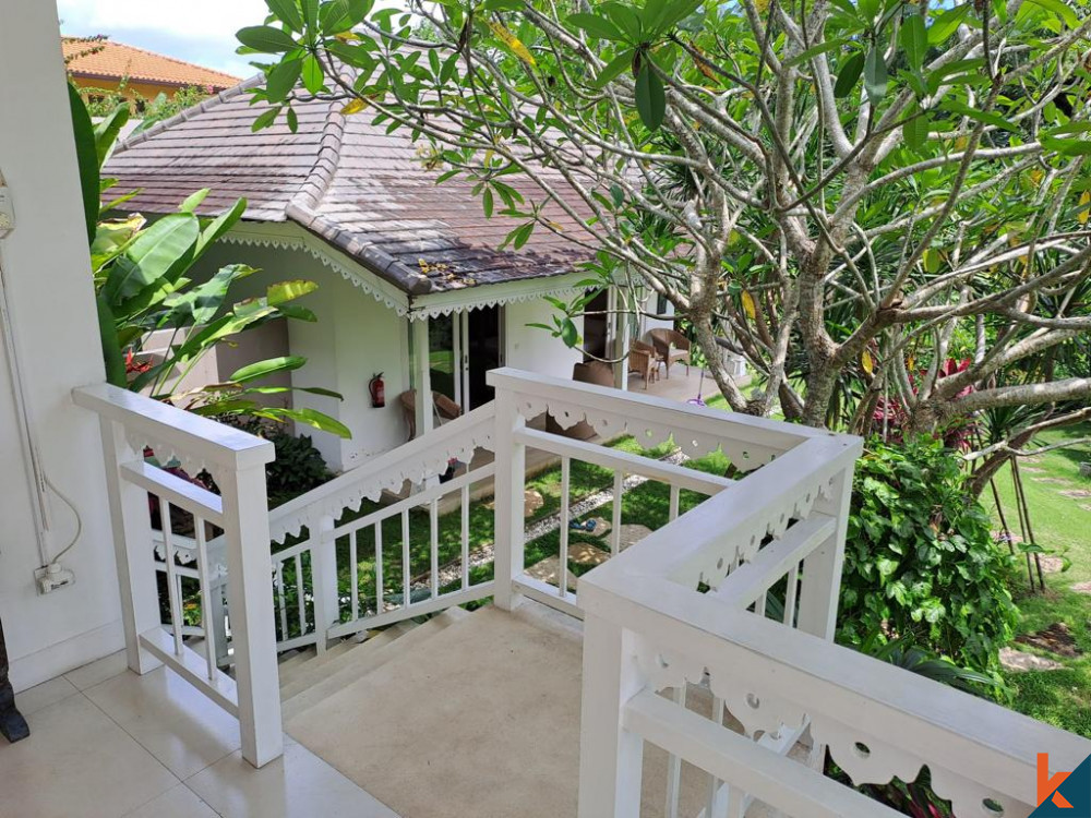 Beautiful tropical Villa in Tiying Tutul for sale