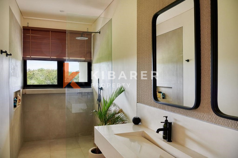 Vila 3 Kamar Tidur Menakjubkan dengan pemandangan sawah di Canggu