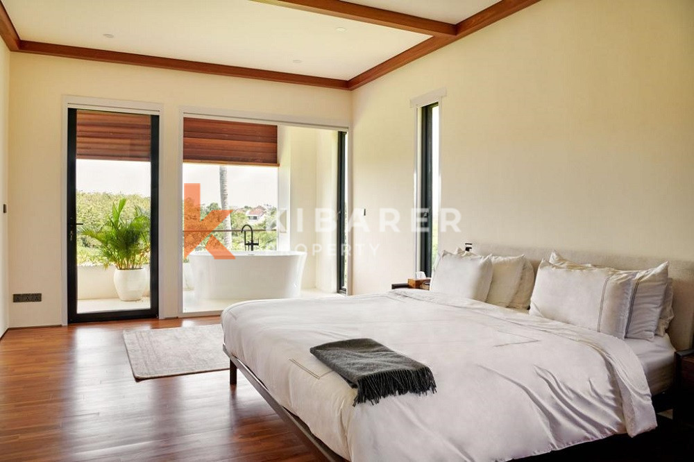 Vila 3 Kamar Tidur Menakjubkan dengan pemandangan sawah di Canggu