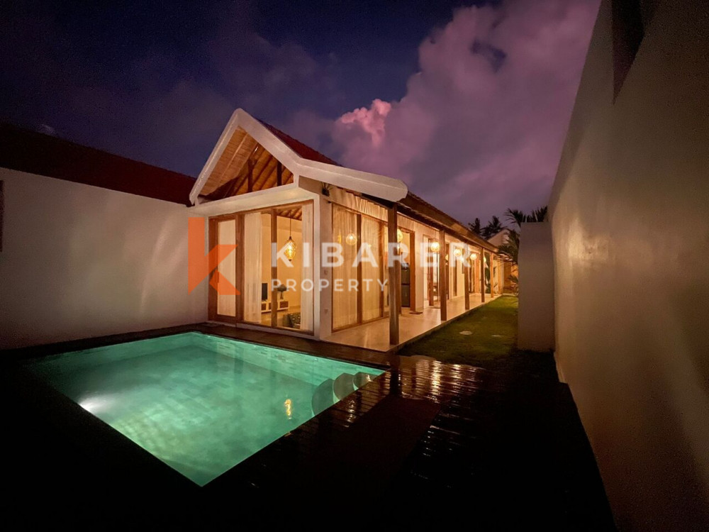 Stunning Two Bedroom Enclosed Living Room Villa Conveniently Located in Seseh