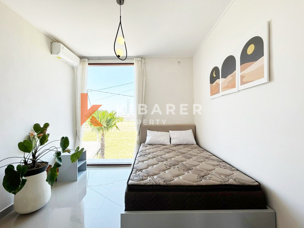 Modern Three Bedroom Closed Livingroom House Situated in Tabanan