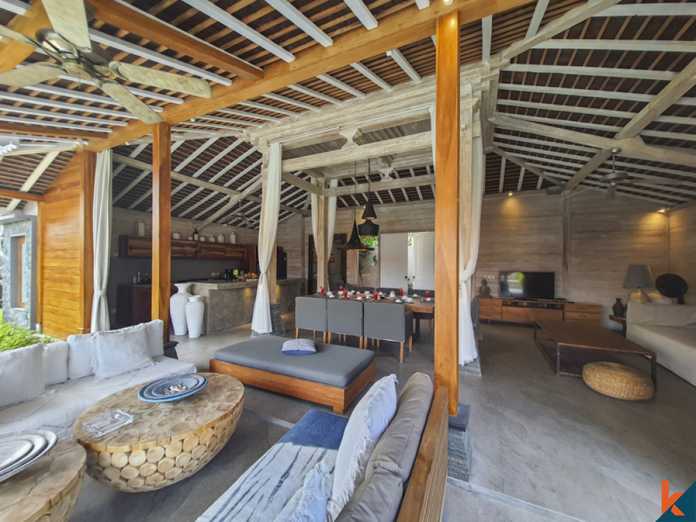 Gorgeous four bedrooms villa for sale in Kerobokan