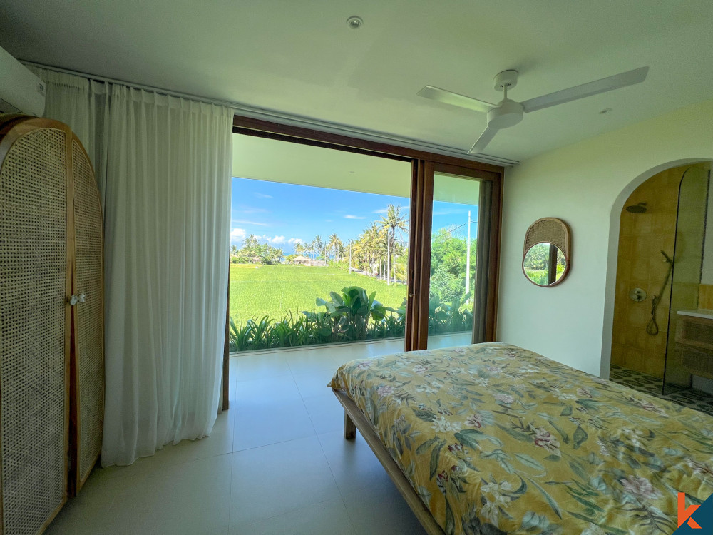 Stunning Modern 2 Level Villa - Ricefield,Ocean,Sunset View 2 Mins Walk to Beach