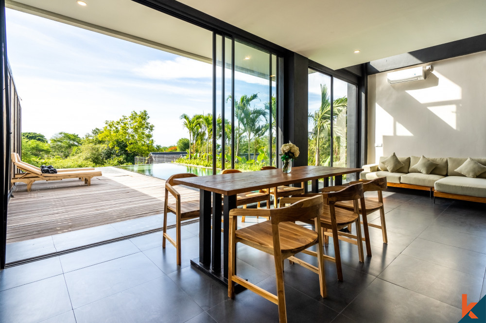 Belle villa de 3 chambres en pleine propriété avec vue panoramique sur la mer à Jimbaran à vendre