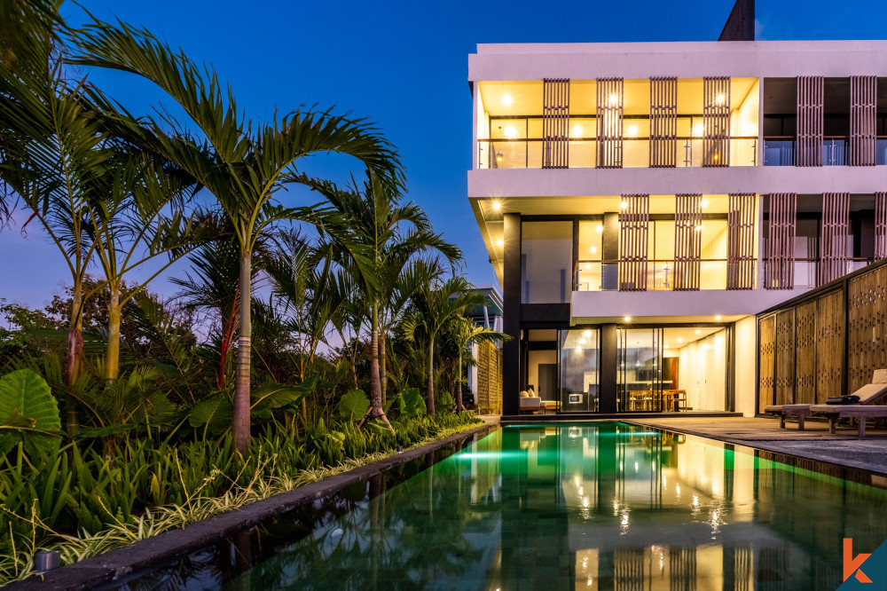 Belle villa de 3 chambres en pleine propriété avec vue panoramique sur la mer à Jimbaran à vendre