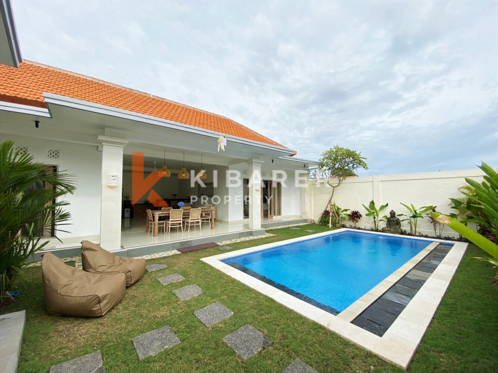 Luxurious Five Bedrooms Freehold Villa for Sale in Canggu