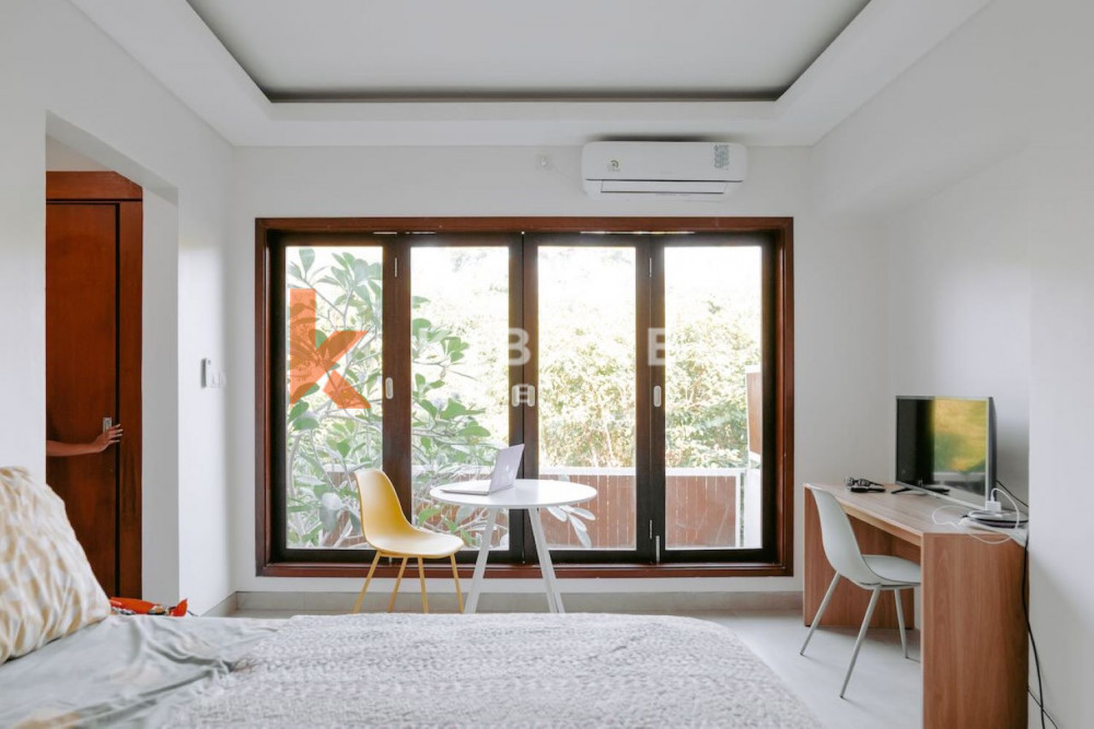 Cozy Semi Furnished Four Bedroom Villa Located in Kerobokan (Minimum 5 years rental)