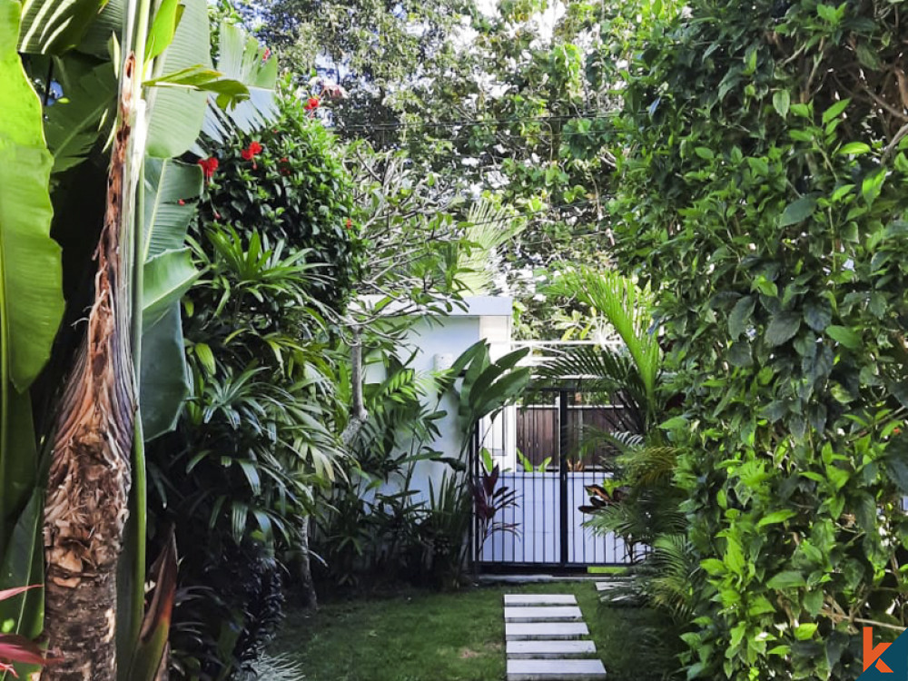 Modern tropical style Villa with unblock open view In Ungasan