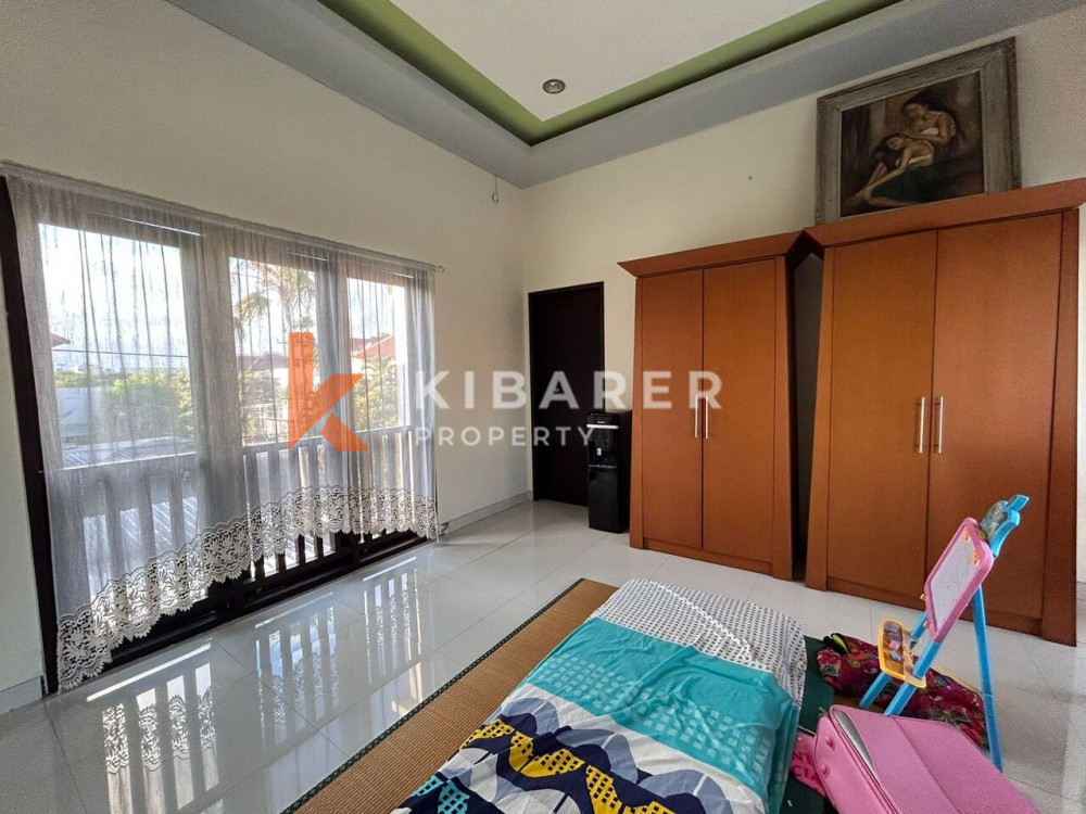 Beautiful Three Bedroom Enclosed Living Room Semi Villa Situated in Kuta