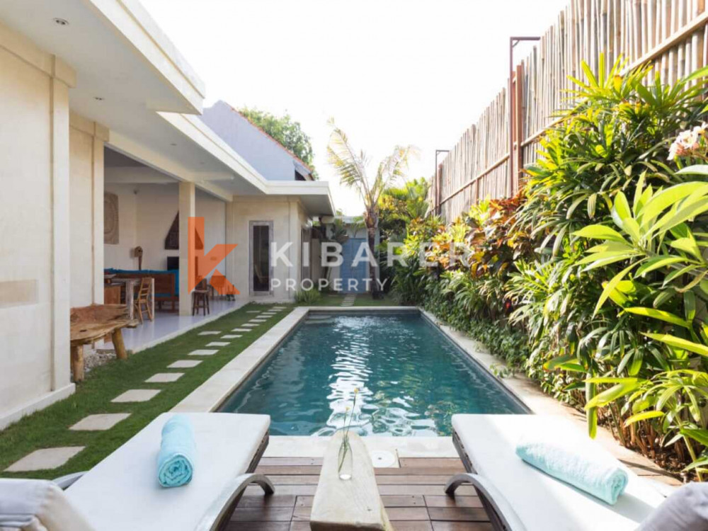 Incroyable villa de deux chambres avec salon ouvert située à Canggu