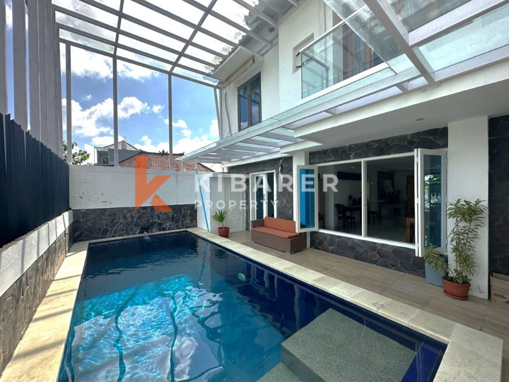 Homey Five Bedroom Close Living Villa Situated in Seminyak