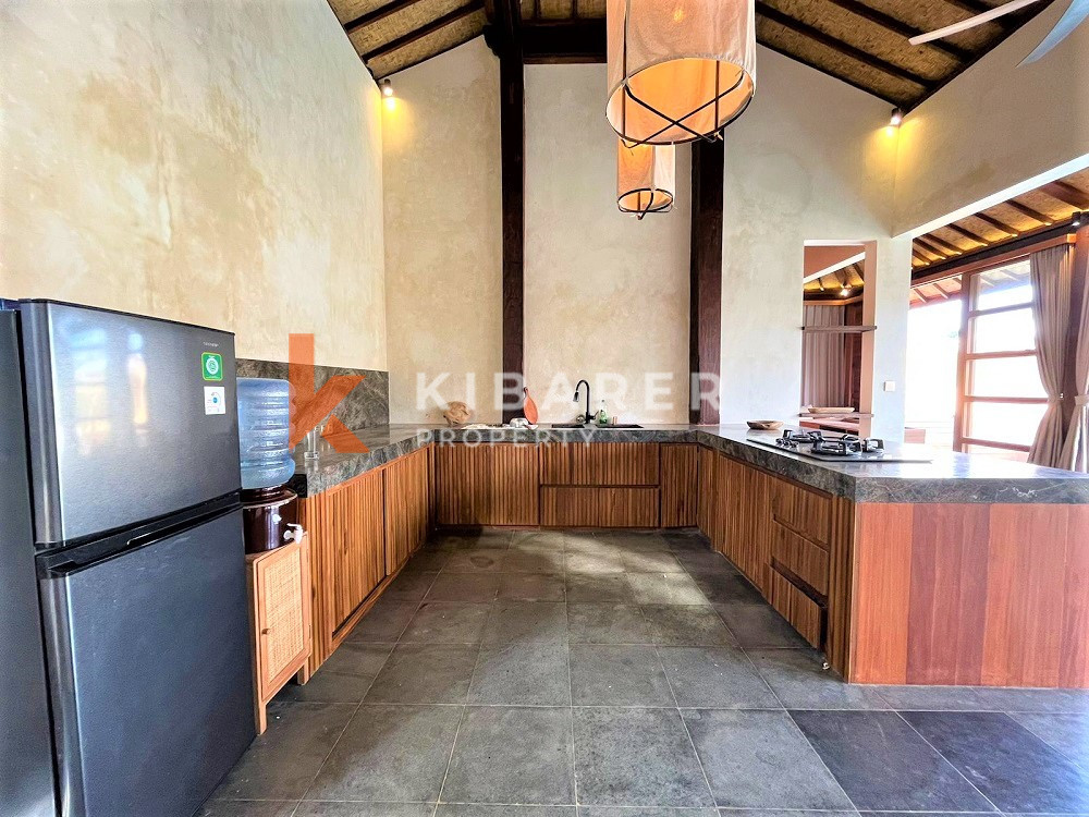 Chick Two Bedrooms Closed Living Villa Located In Canggu
