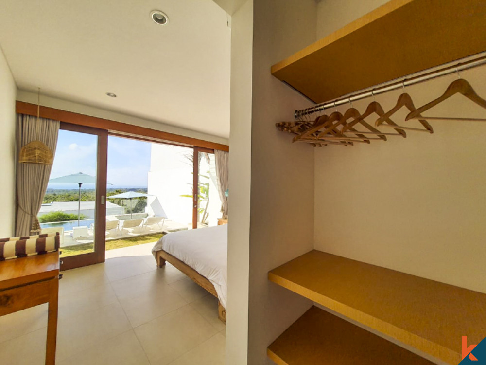 Propriété moderne avec vue sur l'océan à louer à Uluwatu