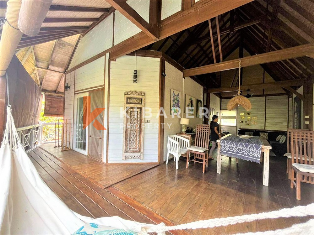 Near The Beach Beautiful Four Bedroom villa Terletak Di Berawa