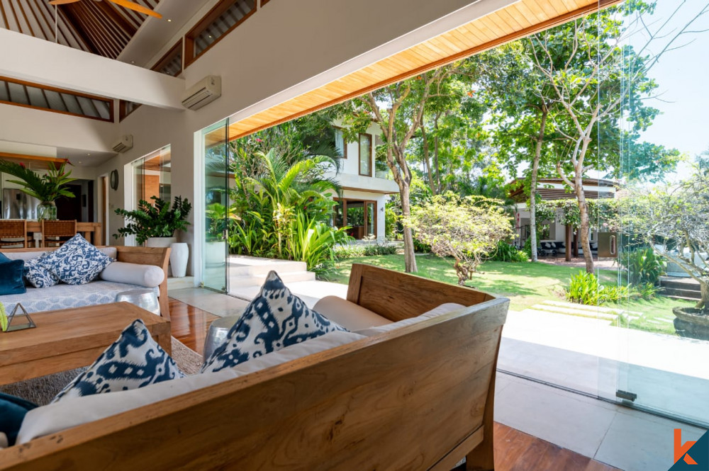 Luxurious Villa just a stone's throw away from the Stunning Pererenan Beach