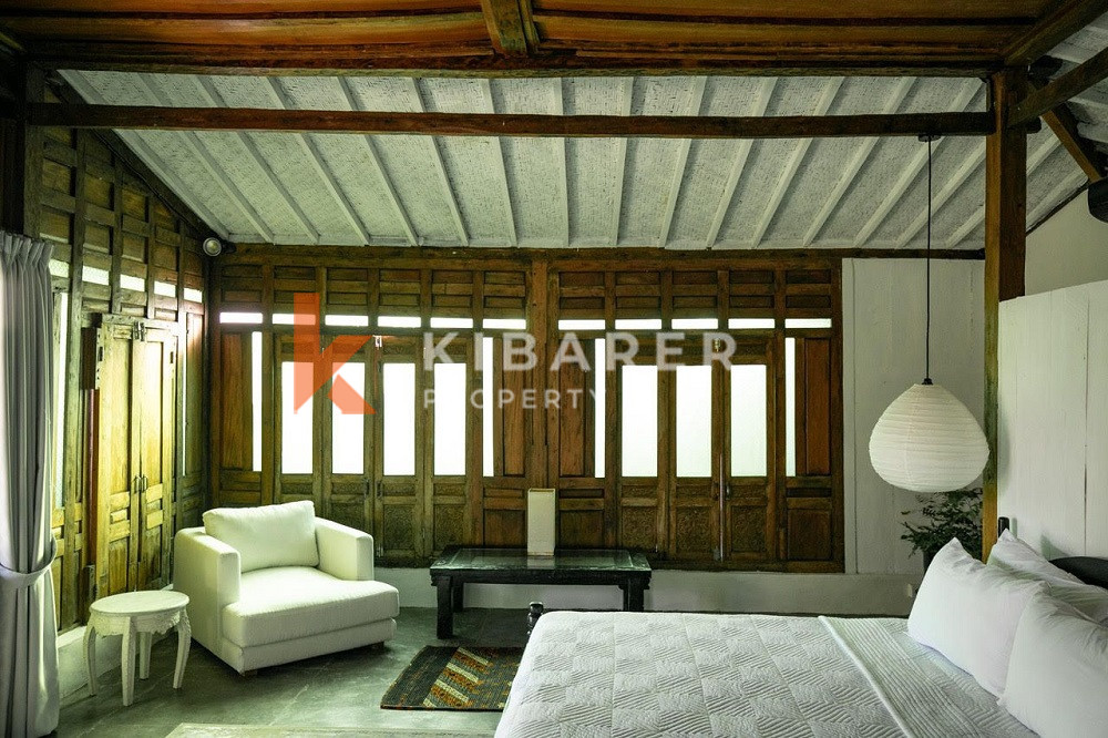 Beautiful Close Style Four Bedrooms Villa In Berawa Canggu
