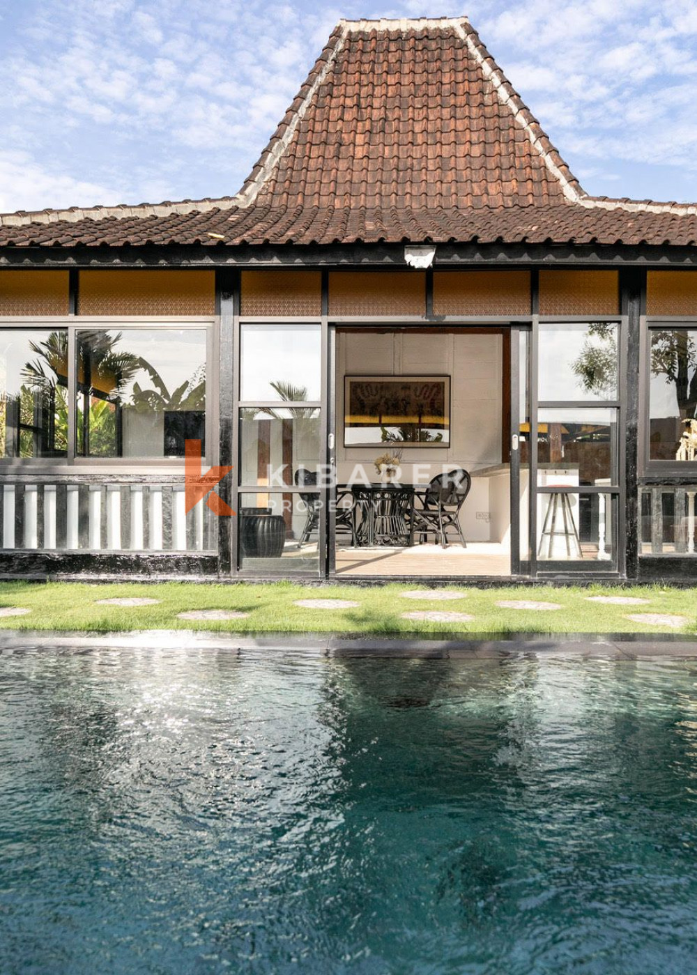 Belle villa de quatre chambres de style proche à Berawa Canggu