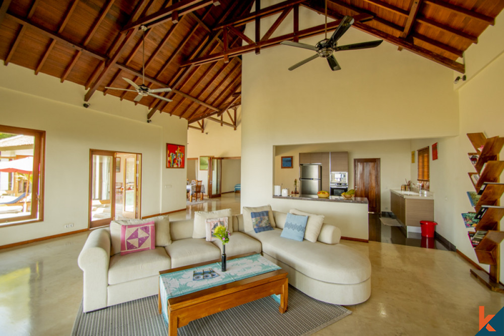 Villa en pleine propriété avec vue sur l'océan à Buleleng