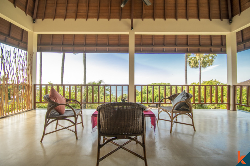Freehold Villa with Amazing Ocean View in Buleleng