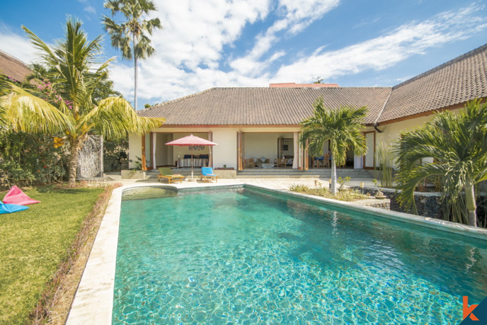 Freehold Villa with Amazing Ocean View in Buleleng