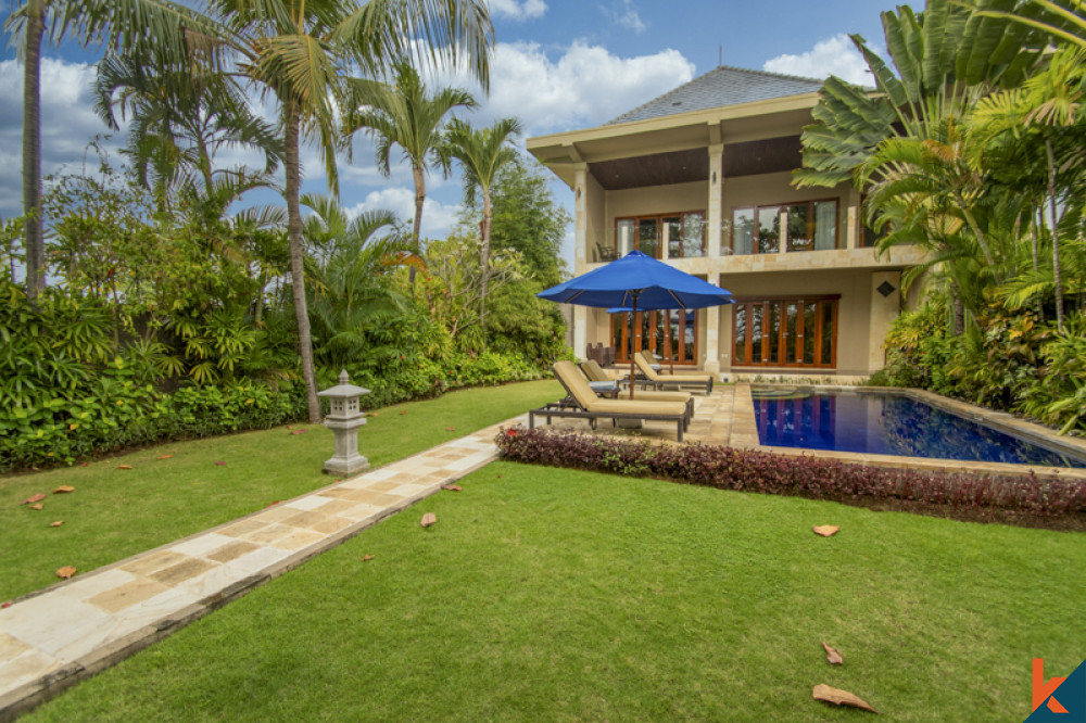 Beach Front Villa With Long Lease