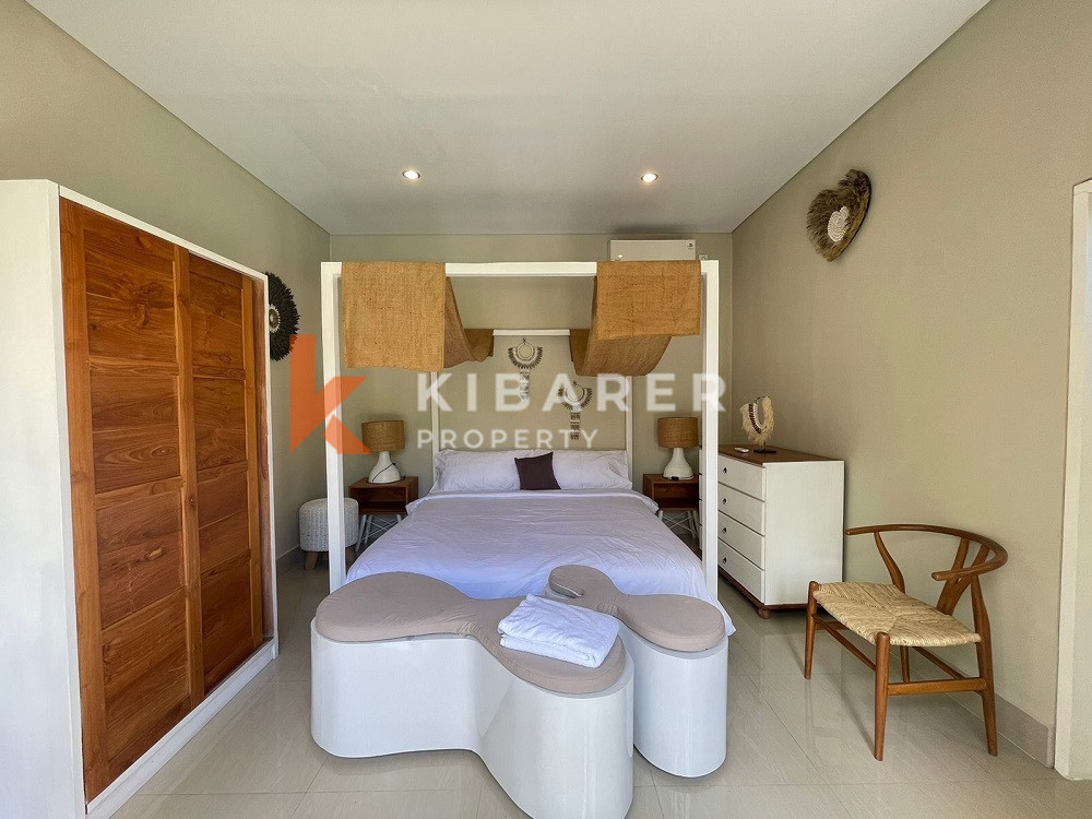 Villa Indah dengan 3 kamar tidur di Umalas