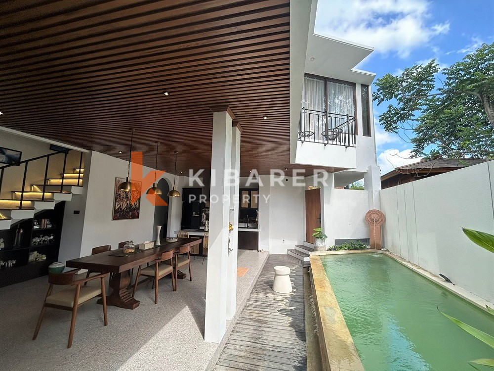 Luxurious Five Bedrooms Freehold Villa for Sale in Canggu