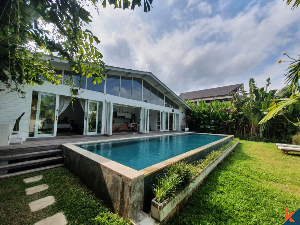 2 Minutes to the beach - Private villa