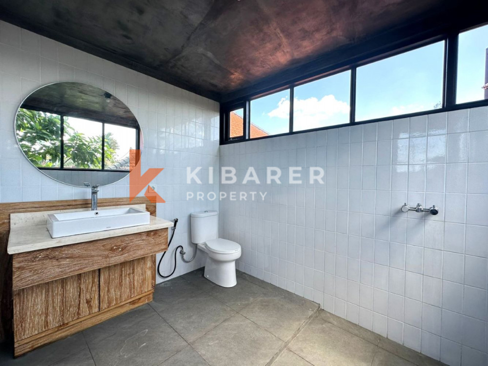 Awesome Newly Renovated Enclosed Five Bedrooms Villa in Umalas