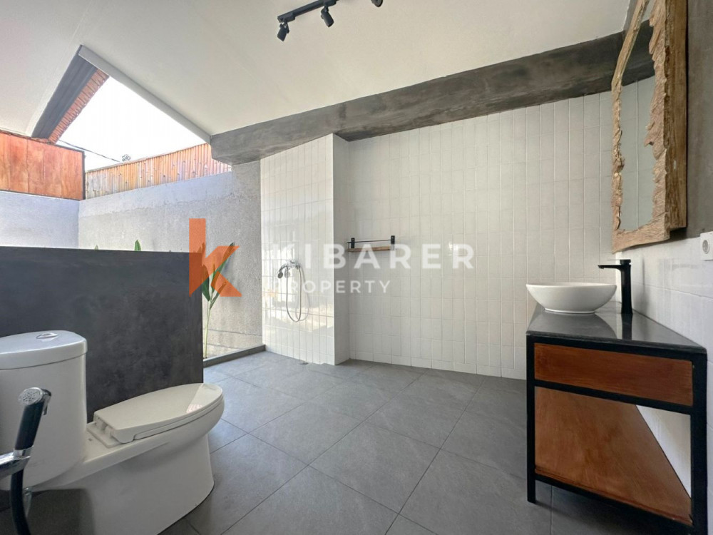 Awesome Newly Renovated Enclosed Five Bedrooms Villa in Umalas