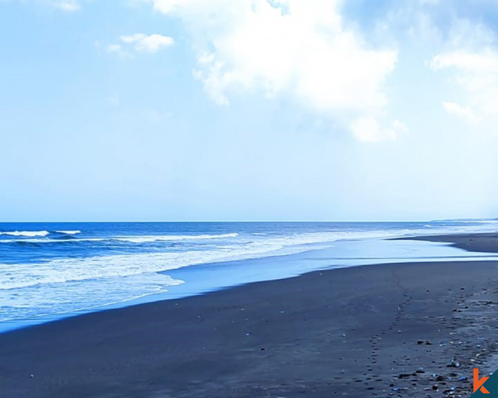 Tanah Tenang di Pinggir Pantai Dijual di Tabanan