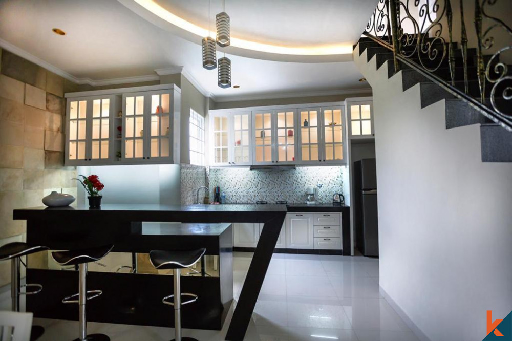 Sanur Serenity  Captivating 3-Bedroom Leasehold Villa for Sale