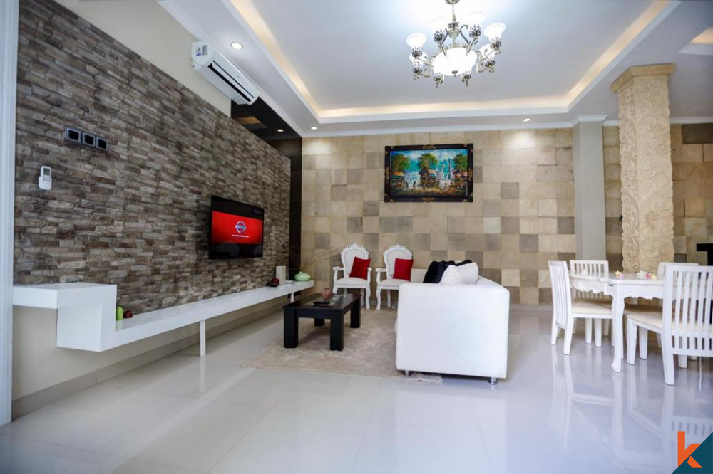 Sanur Serenity  Captivating 3-Bedroom Leasehold Villa for Sale