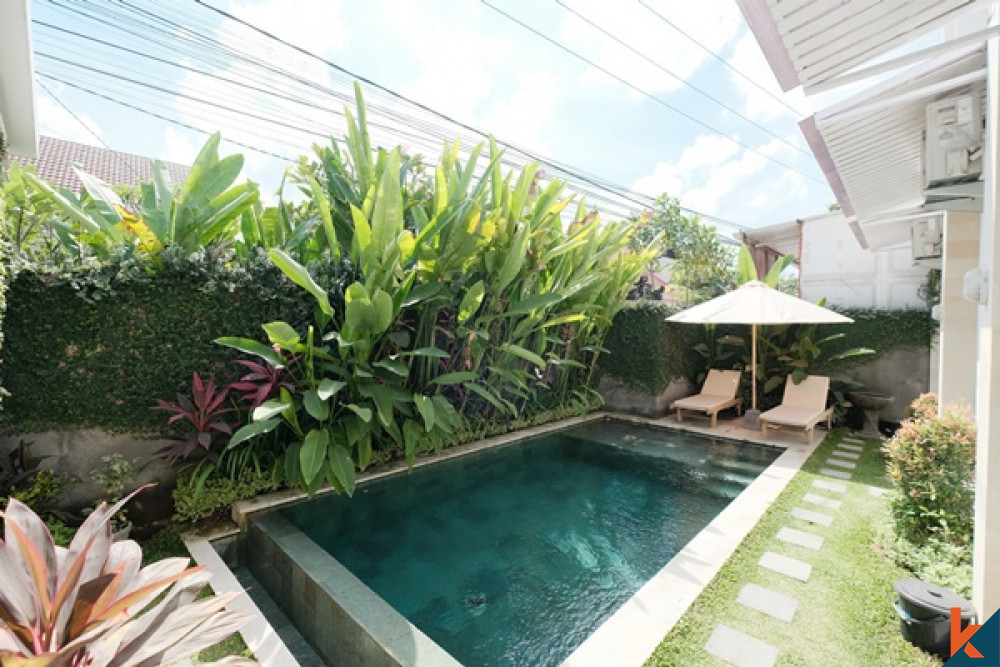 Luxurious Five Bedrooms Freehold Villa for Sale in Canggu