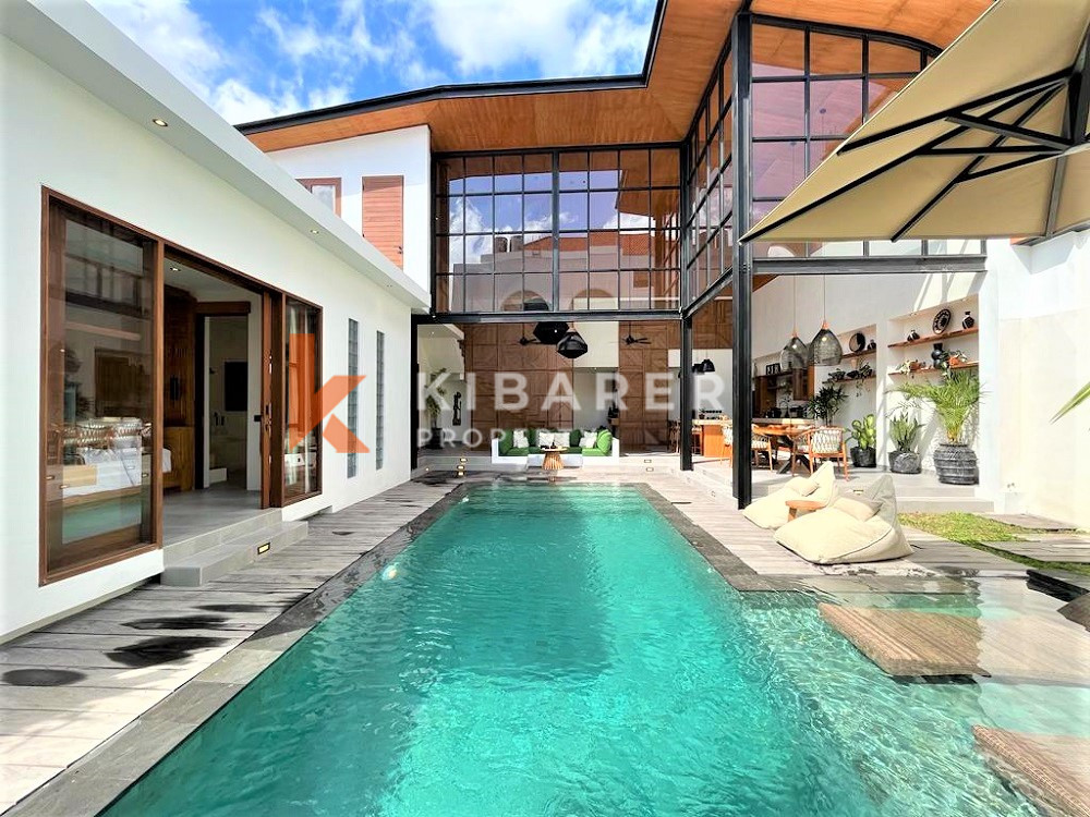 Vila Ruang Tamu Tertutup Tiga Kamar Tidur Desain Menakjubkan Terletak Di Jantung Kota Berawa