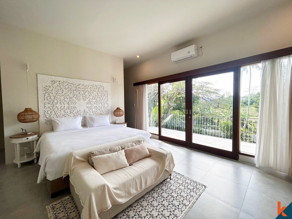 Elegance and Comfort 5-Bedroom Villa in Berawa for Sale