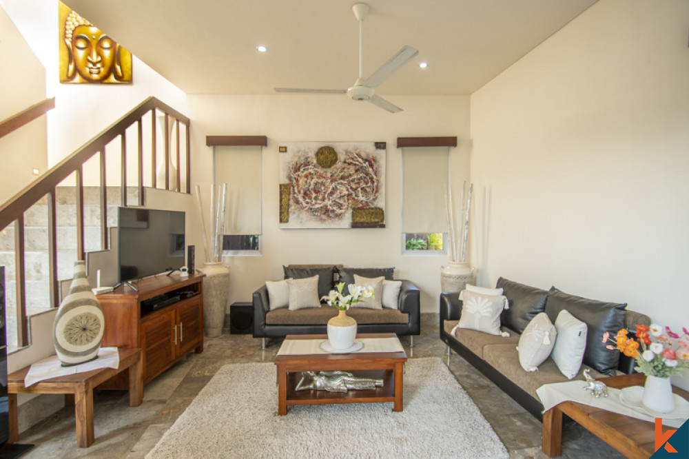 Beautiful Three Bedroom Freehold Villa For Sale in Kesambi